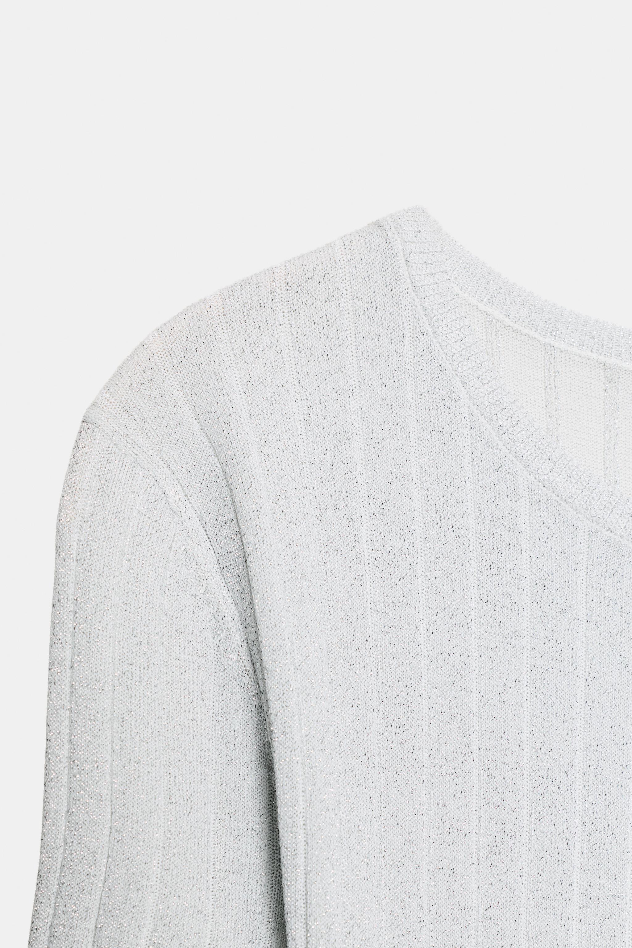 METALLIC THREAD RIB KNIT TOP